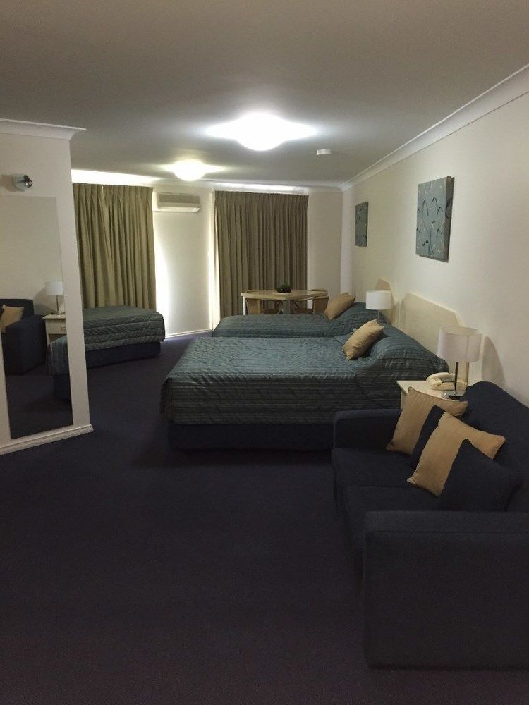 Tuckerbox Motor Inn Gundagai Ngoại thất bức ảnh