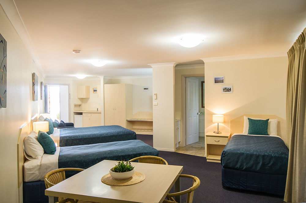 Tuckerbox Motor Inn Gundagai Ngoại thất bức ảnh