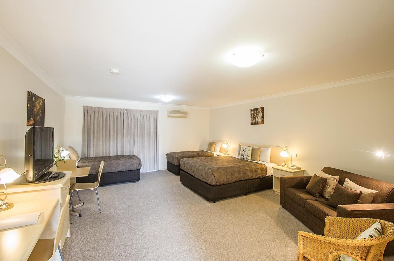 Tuckerbox Motor Inn Gundagai Ngoại thất bức ảnh
