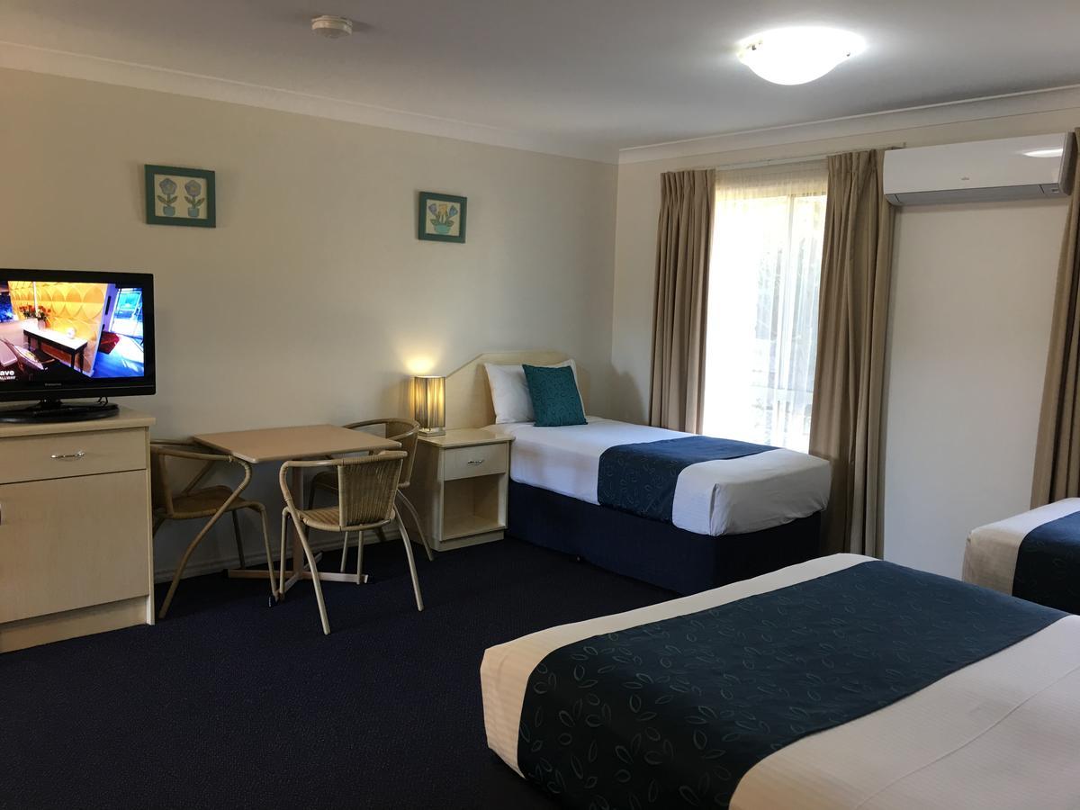 Tuckerbox Motor Inn Gundagai Ngoại thất bức ảnh