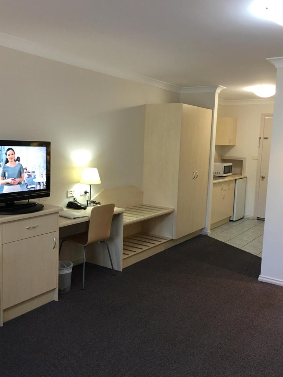 Tuckerbox Motor Inn Gundagai Ngoại thất bức ảnh