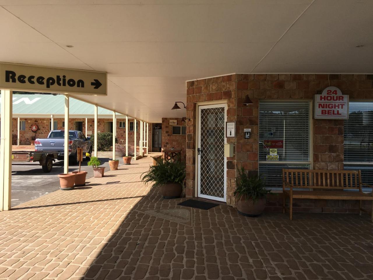 Tuckerbox Motor Inn Gundagai Ngoại thất bức ảnh